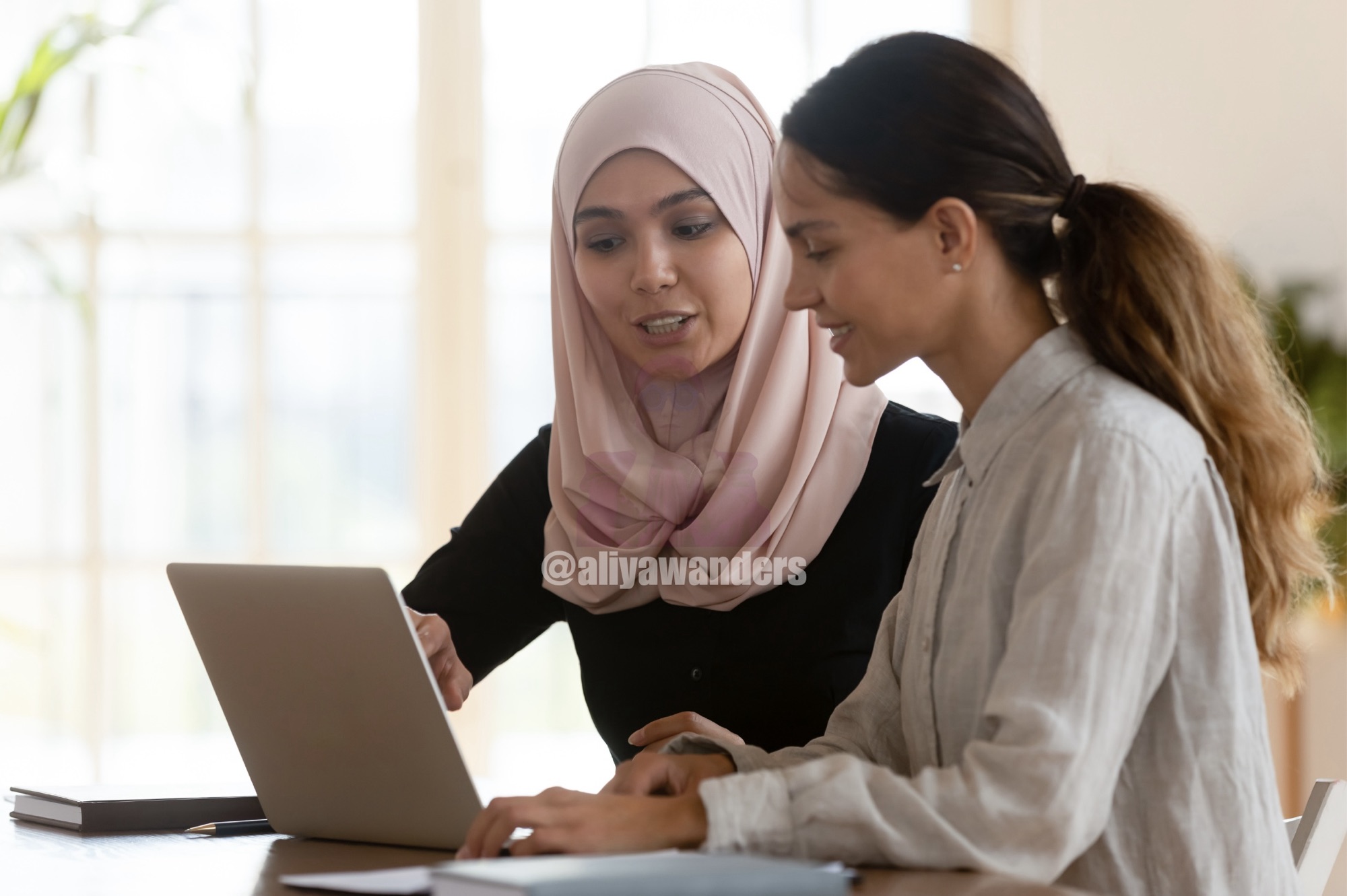 Sales Scripts: The Art of Selling Without Sounding Like a Desperate Ex